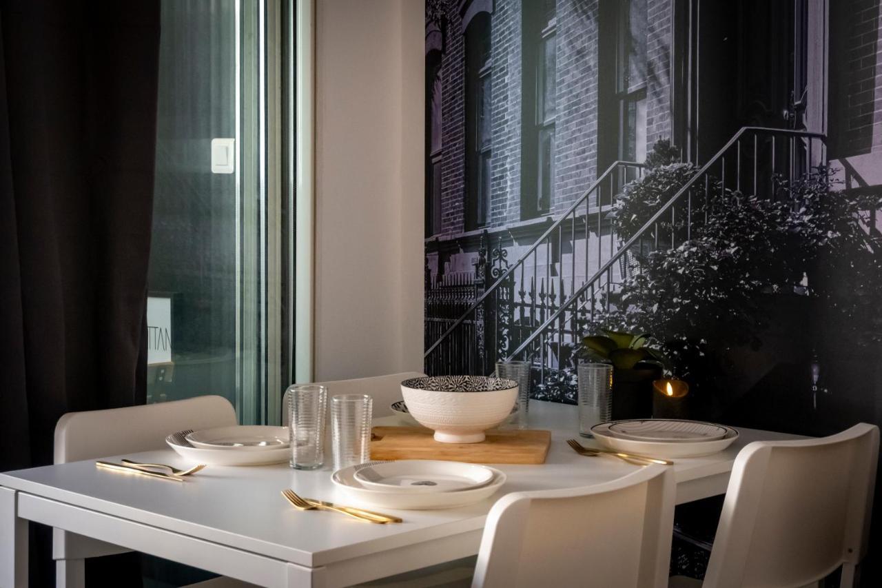 Superbe Appartement Avec Patio Nîmes Exteriör bild